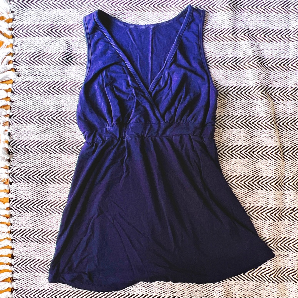 Kindred Bravely navy blue nursing top